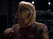 ariane179254_StarTrekVoyager_5x15_5x16_DarkFrontier_1182.jpg