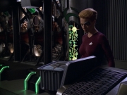 ariane179254_StarTrekVoyager_5x15_5x16_DarkFrontier_1190.jpg