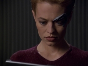 ariane179254_StarTrekVoyager_5x15_5x16_DarkFrontier_1211.jpg
