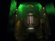ariane179254_StarTrekVoyager_5x15_5x16_DarkFrontier_1816.jpg