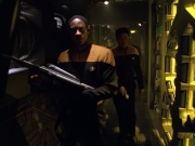 ariane179254_StarTrekVoyager_5x15_5x16_DarkFrontier_1918.jpg
