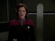 ariane179254_StarTrekVoyager_5x15_5x16_DarkFrontier_2093.jpg