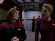 ariane179254_StarTrekVoyager_5x15_5x16_DarkFrontier_2168.jpg
