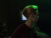 ariane179254_StarTrekVoyager_5x15_5x16_DarkFrontier_2367.jpg