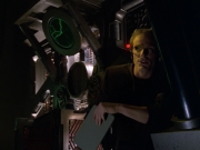 ariane179254_StarTrekVoyager_5x15_5x16_DarkFrontier_2488.jpg