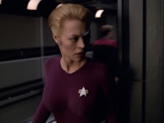 ariane179254_StarTrekVoyager_5x15_5x16_DarkFrontier_2662.jpg