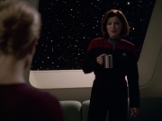 ariane179254_StarTrekVoyager_5x15_5x16_DarkFrontier_2700.jpg