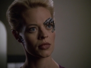 ariane179254_StarTrekVoyager_5x15_5x16_DarkFrontier_2717.jpg