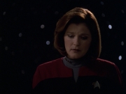 ariane179254_StarTrekVoyager_5x15_5x16_DarkFrontier_2737.jpg