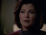 ariane179254_StarTrekVoyager_5x15_5x16_DarkFrontier_2775.jpg