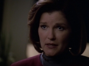 ariane179254_StarTrekVoyager_5x15_5x16_DarkFrontier_2803.jpg