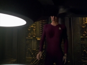 ariane179254_StarTrekVoyager_5x15_5x16_DarkFrontier_3255.jpg