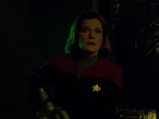 ariane179254_StarTrekVoyager_5x15_5x16_DarkFrontier_3396.jpg