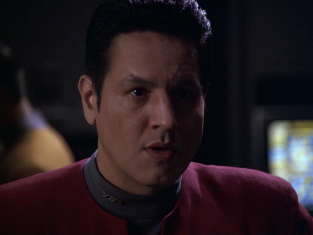 ariane179254_StarTrekVoyager_5x15_5x16_DarkFrontier_4088.jpg
