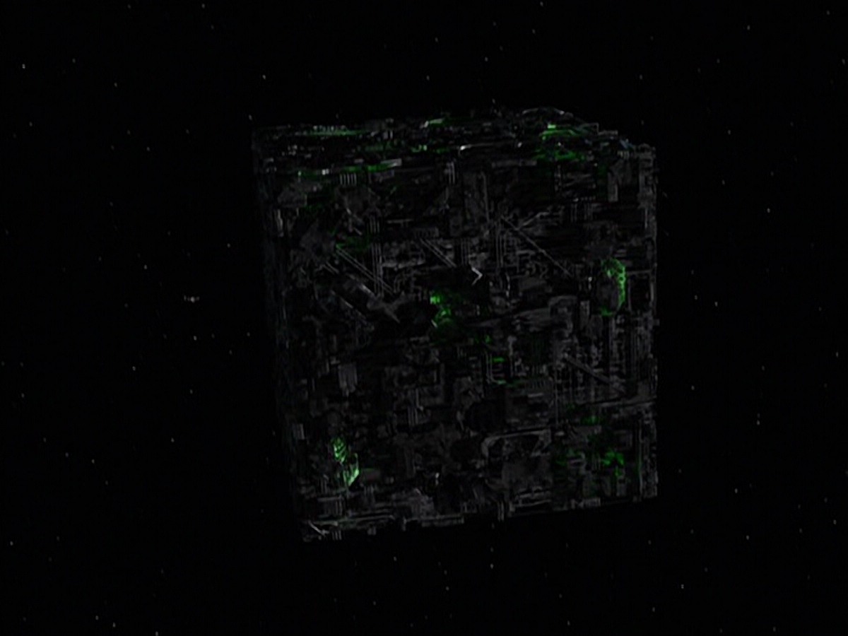 ariane179254_StarTrekVoyager_5x15_5x16_DarkFrontier_4610.jpg