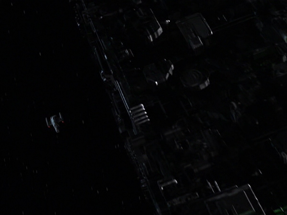 ariane179254_StarTrekVoyager_5x15_5x16_DarkFrontier_4621.jpg