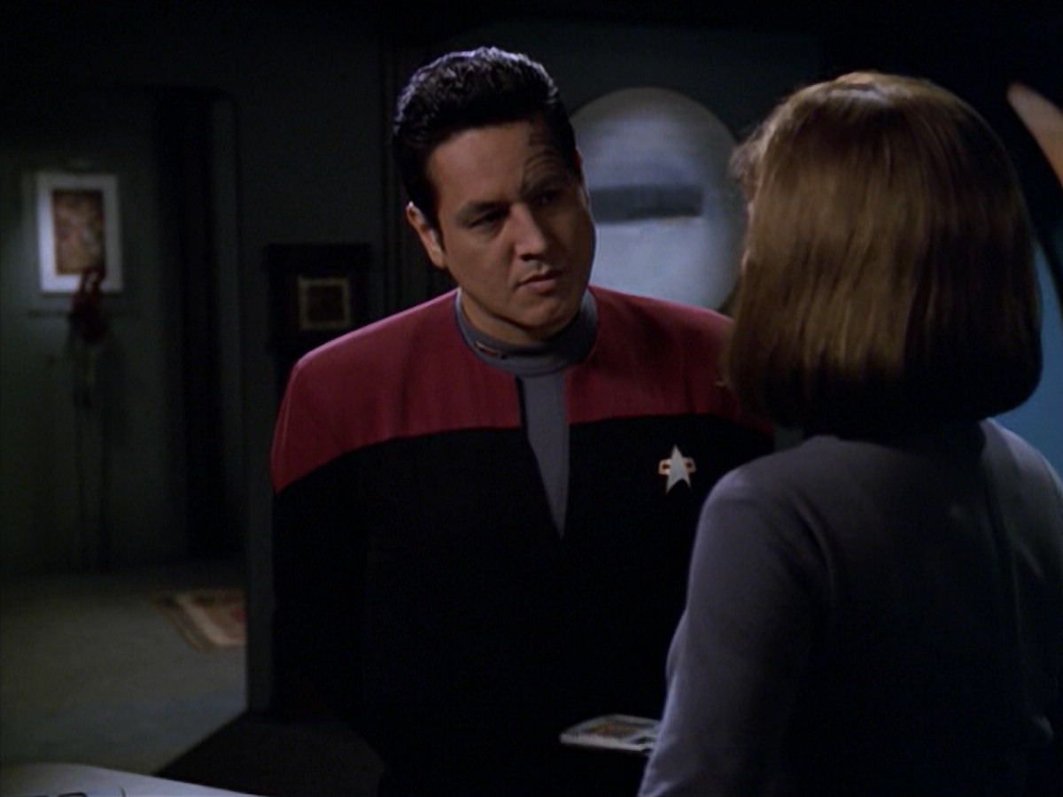 ariane179254_StarTrekVoyager_5x15_5x16_DarkFrontier_4772.jpg