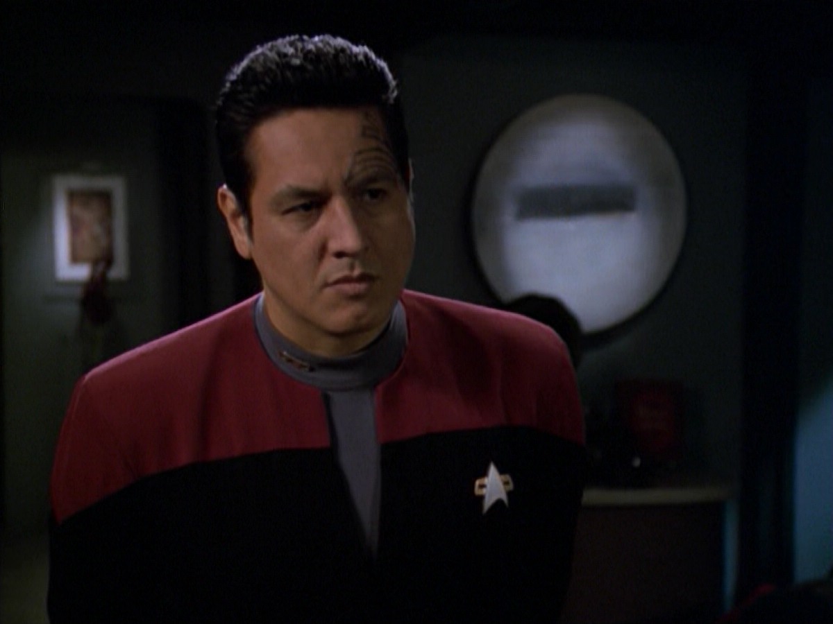 ariane179254_StarTrekVoyager_5x15_5x16_DarkFrontier_4807.jpg