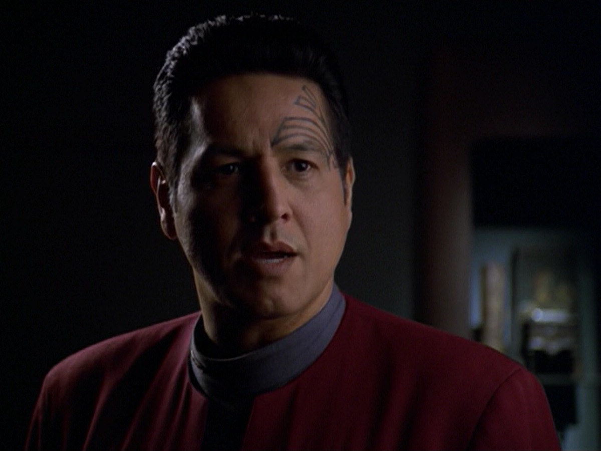 ariane179254_StarTrekVoyager_5x15_5x16_DarkFrontier_4844.jpg