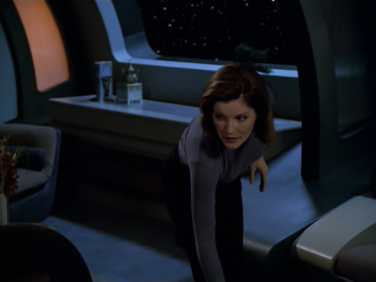 ariane179254_StarTrekVoyager_5x15_5x16_DarkFrontier_4852.jpg