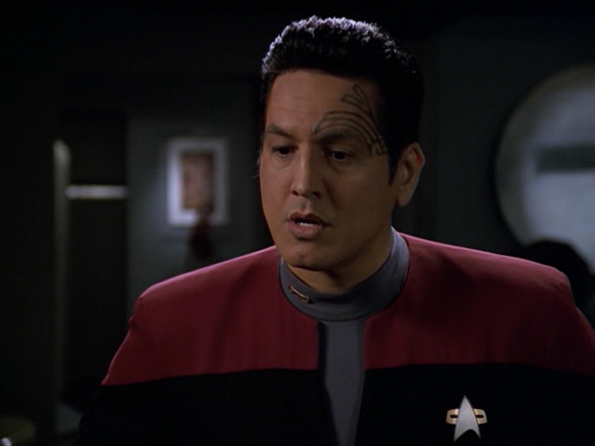 ariane179254_StarTrekVoyager_5x15_5x16_DarkFrontier_4874.jpg