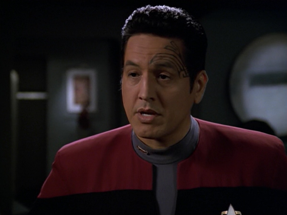 ariane179254_StarTrekVoyager_5x15_5x16_DarkFrontier_4875.jpg