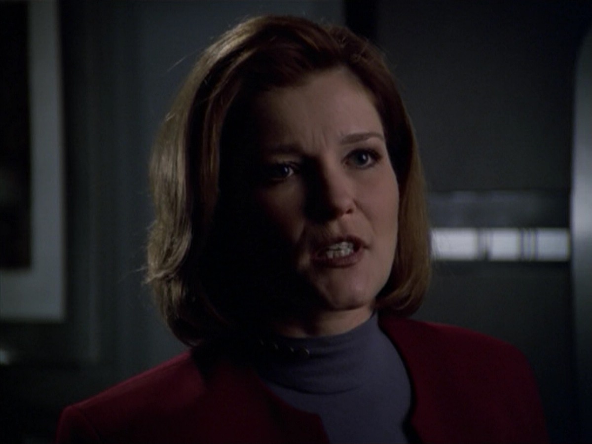 ariane179254_StarTrekVoyager_5x15_5x16_DarkFrontier_4882.jpg