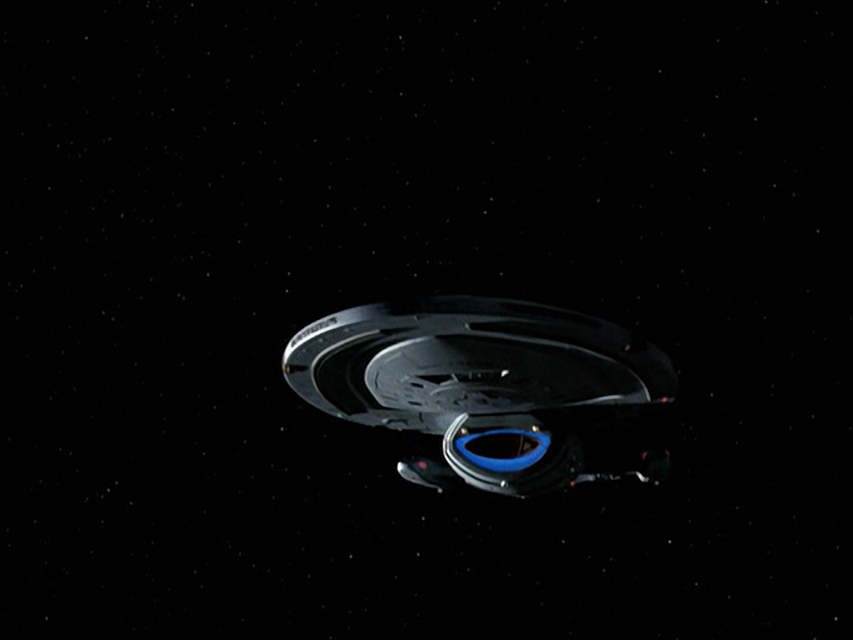 ariane179254_StarTrekVoyager_5x15_5x16_DarkFrontier_4889.jpg