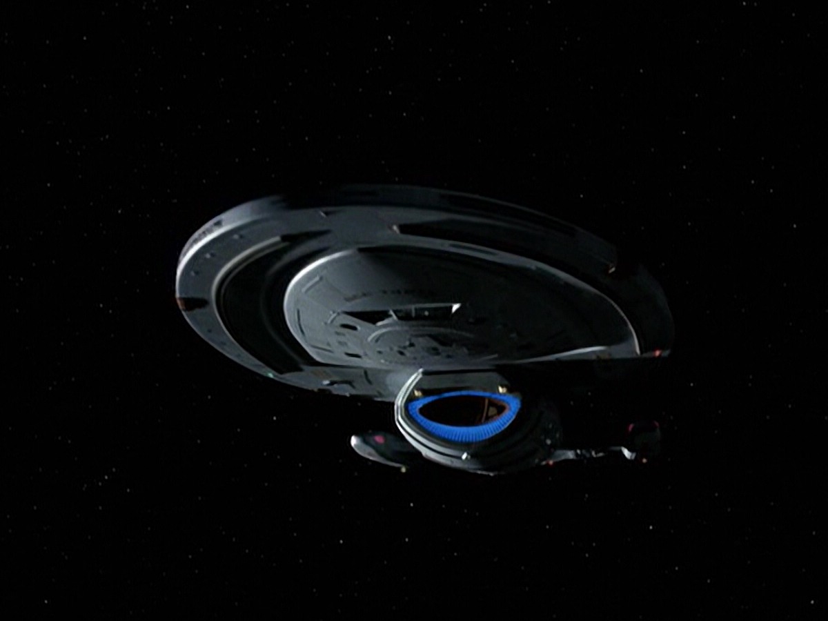ariane179254_StarTrekVoyager_5x15_5x16_DarkFrontier_4890.jpg