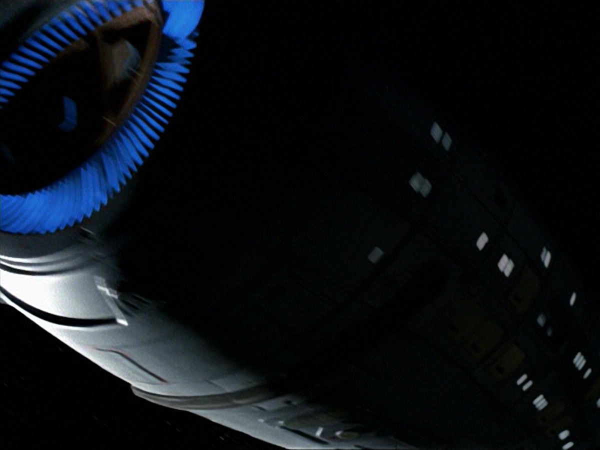 ariane179254_StarTrekVoyager_5x15_5x16_DarkFrontier_4894.jpg