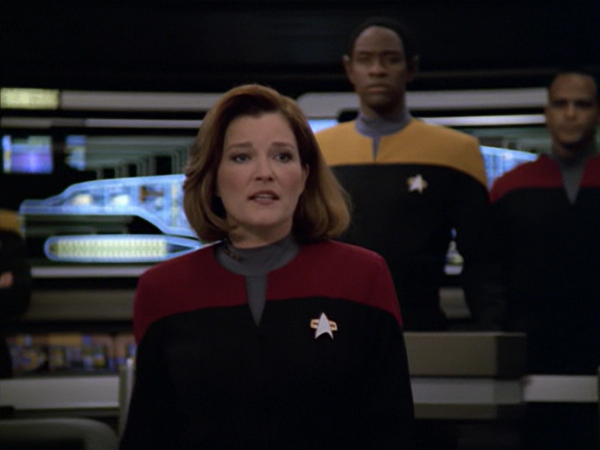 ariane179254_StarTrekVoyager_5x15_5x16_DarkFrontier_4971.jpg