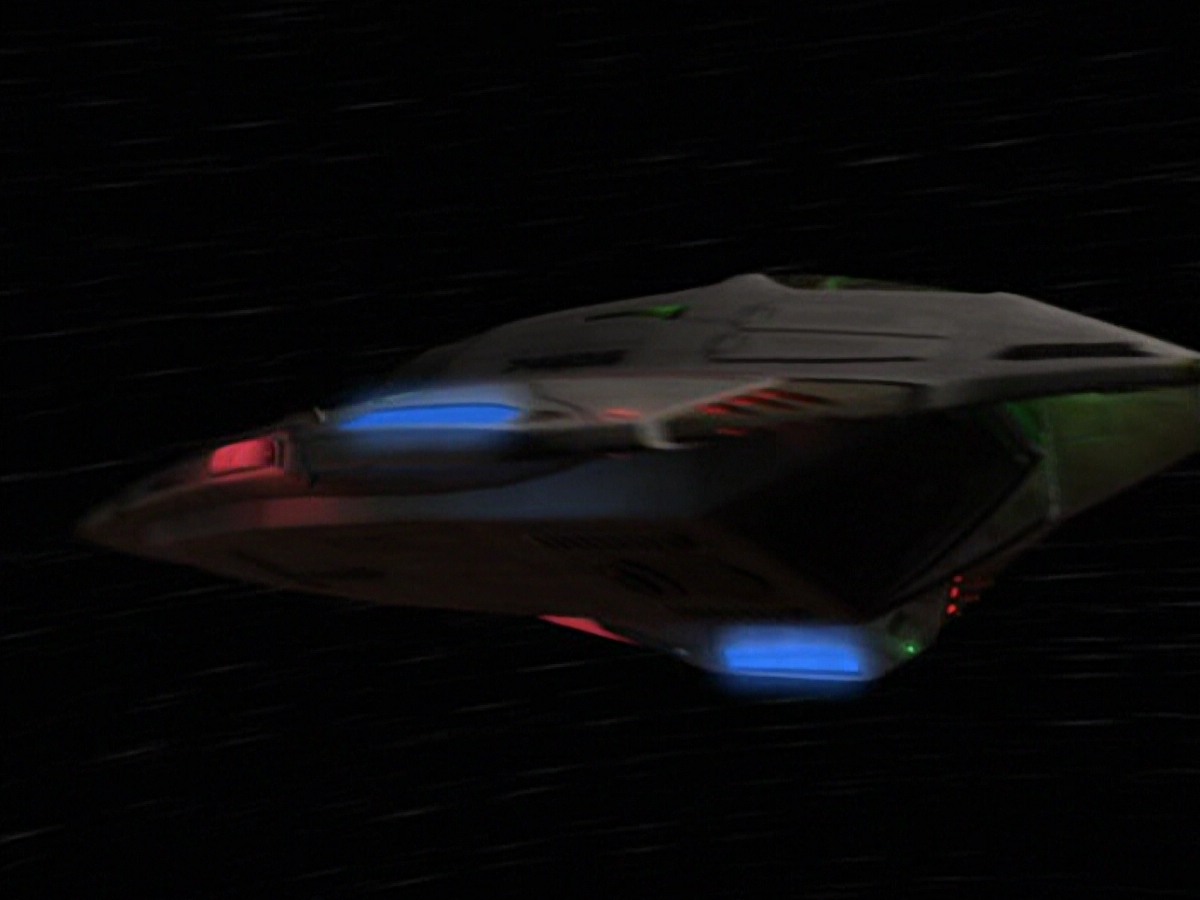 ariane179254_StarTrekVoyager_5x15_5x16_DarkFrontier_4990.jpg