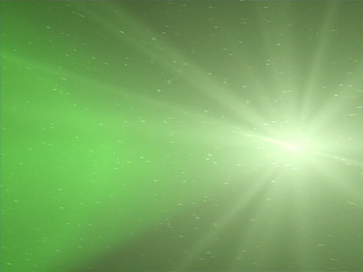 ariane179254_StarTrekVoyager_5x15_5x16_DarkFrontier_5030.jpg