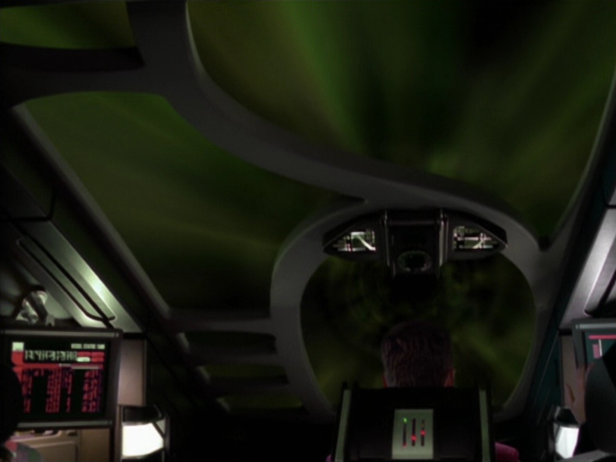 ariane179254_StarTrekVoyager_5x15_5x16_DarkFrontier_5033.jpg