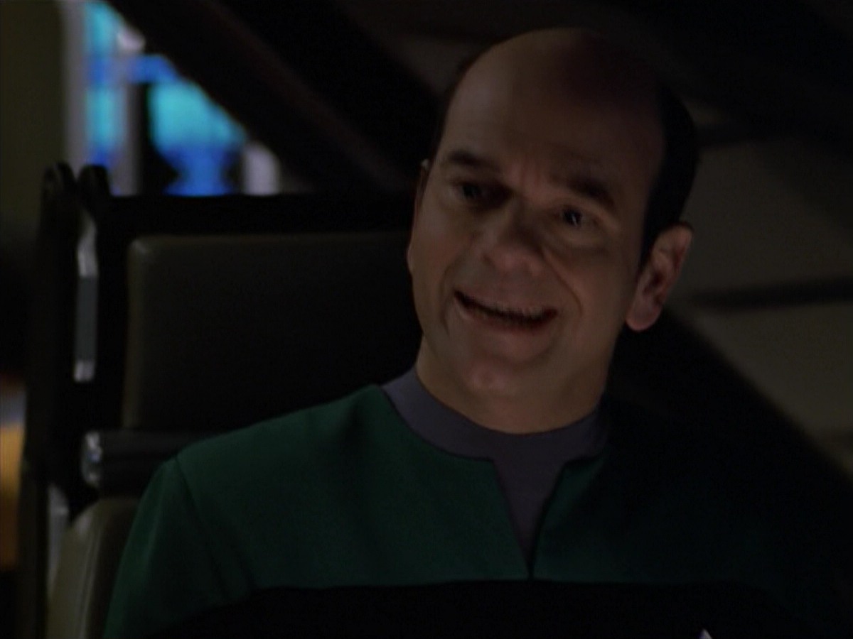 ariane179254_StarTrekVoyager_5x15_5x16_DarkFrontier_5081.jpg