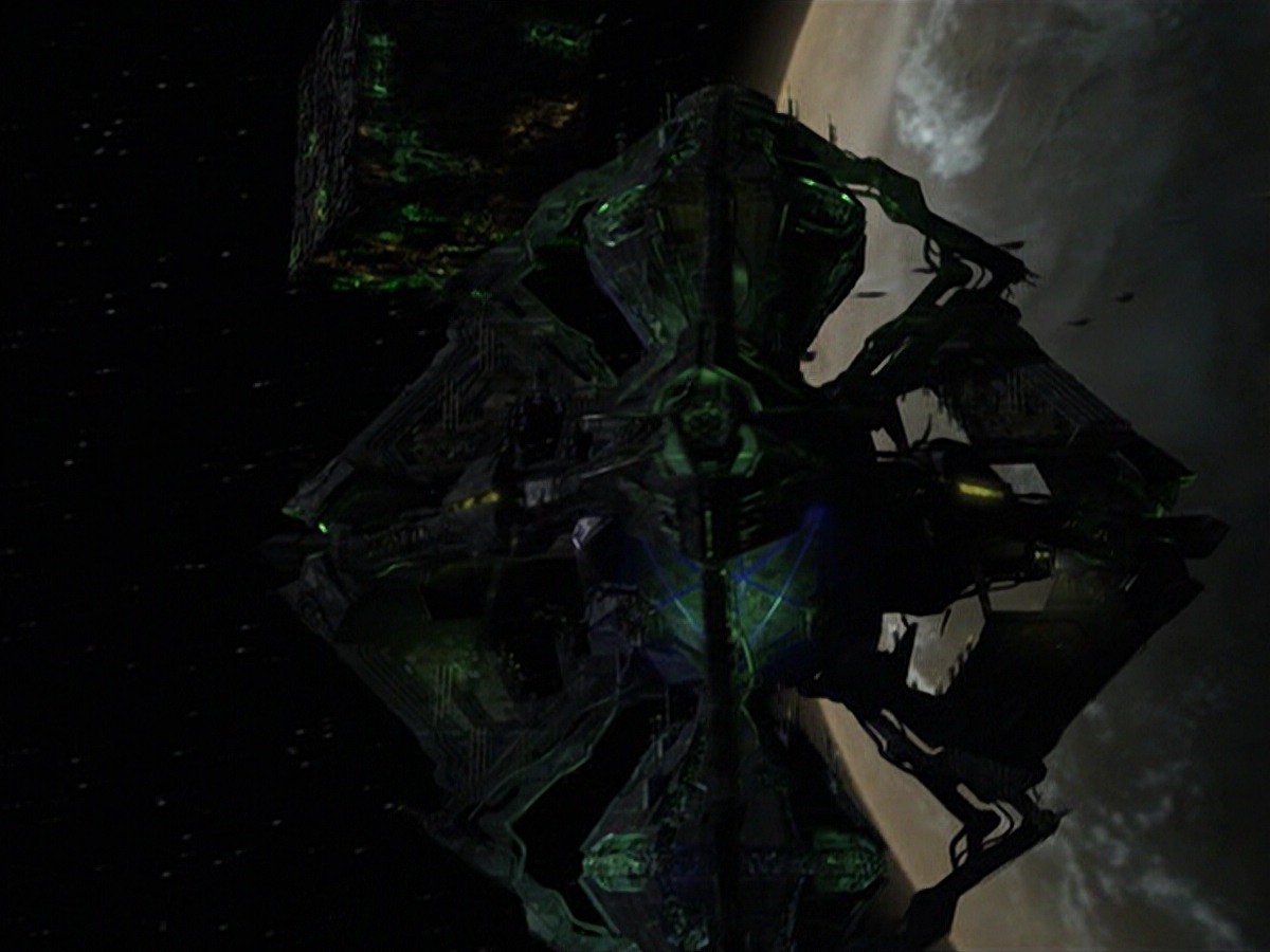 ariane179254_StarTrekVoyager_5x15_5x16_DarkFrontier_5092.jpg