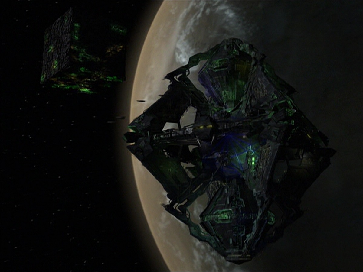 ariane179254_StarTrekVoyager_5x15_5x16_DarkFrontier_5094.jpg
