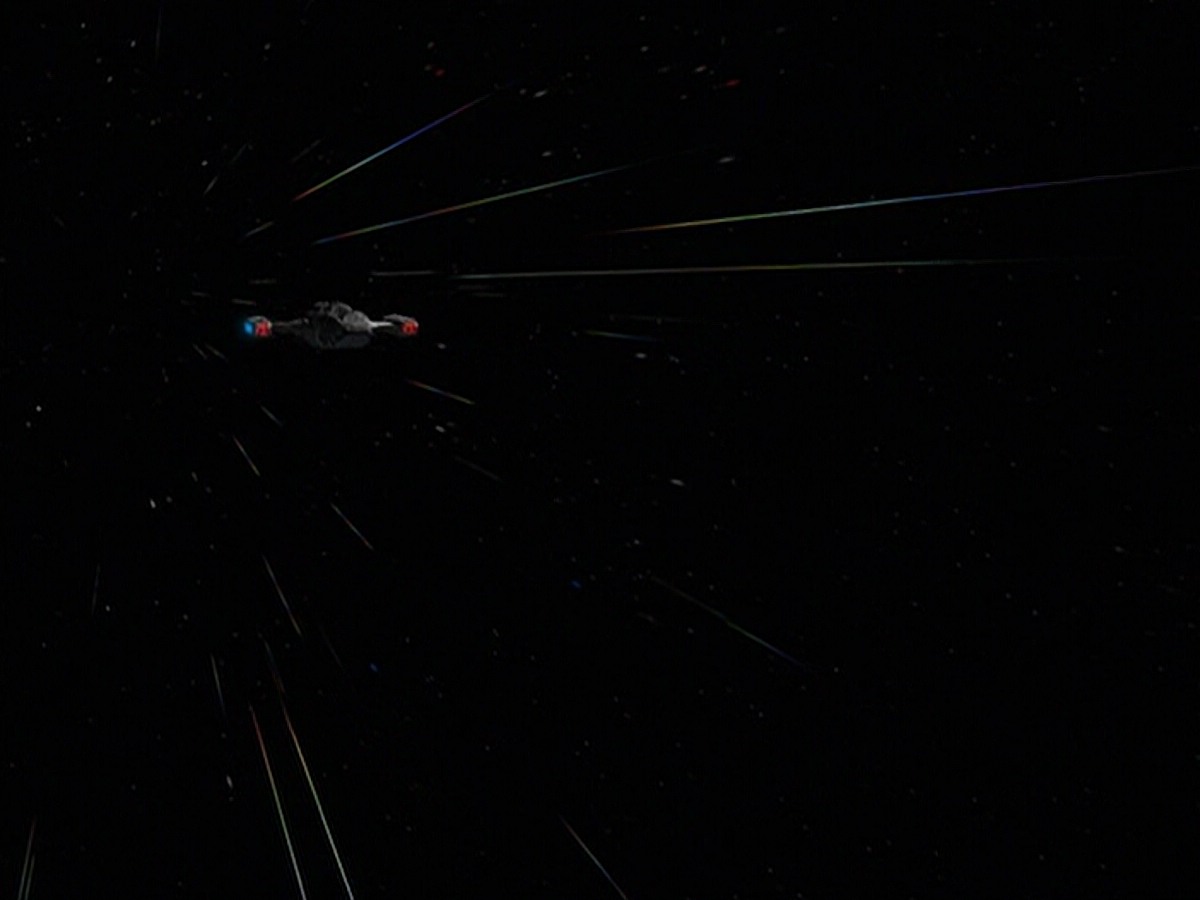 ariane179254_StarTrekVoyager_5x15_5x16_DarkFrontier_5785.jpg