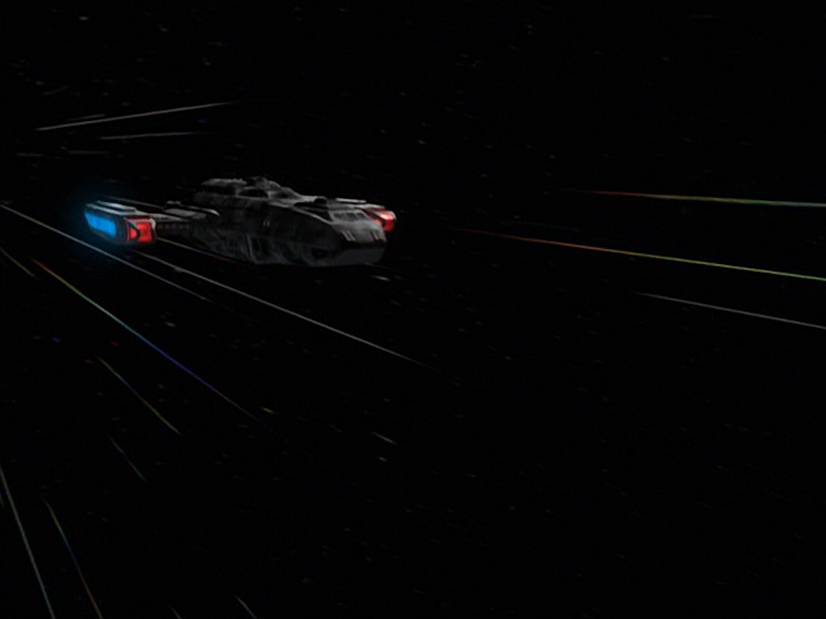 ariane179254_StarTrekVoyager_5x15_5x16_DarkFrontier_5789.jpg
