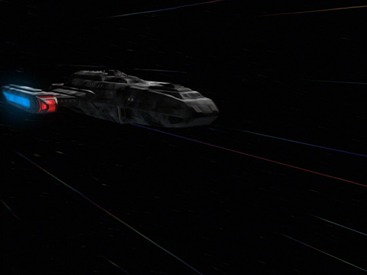 ariane179254_StarTrekVoyager_5x15_5x16_DarkFrontier_5790.jpg