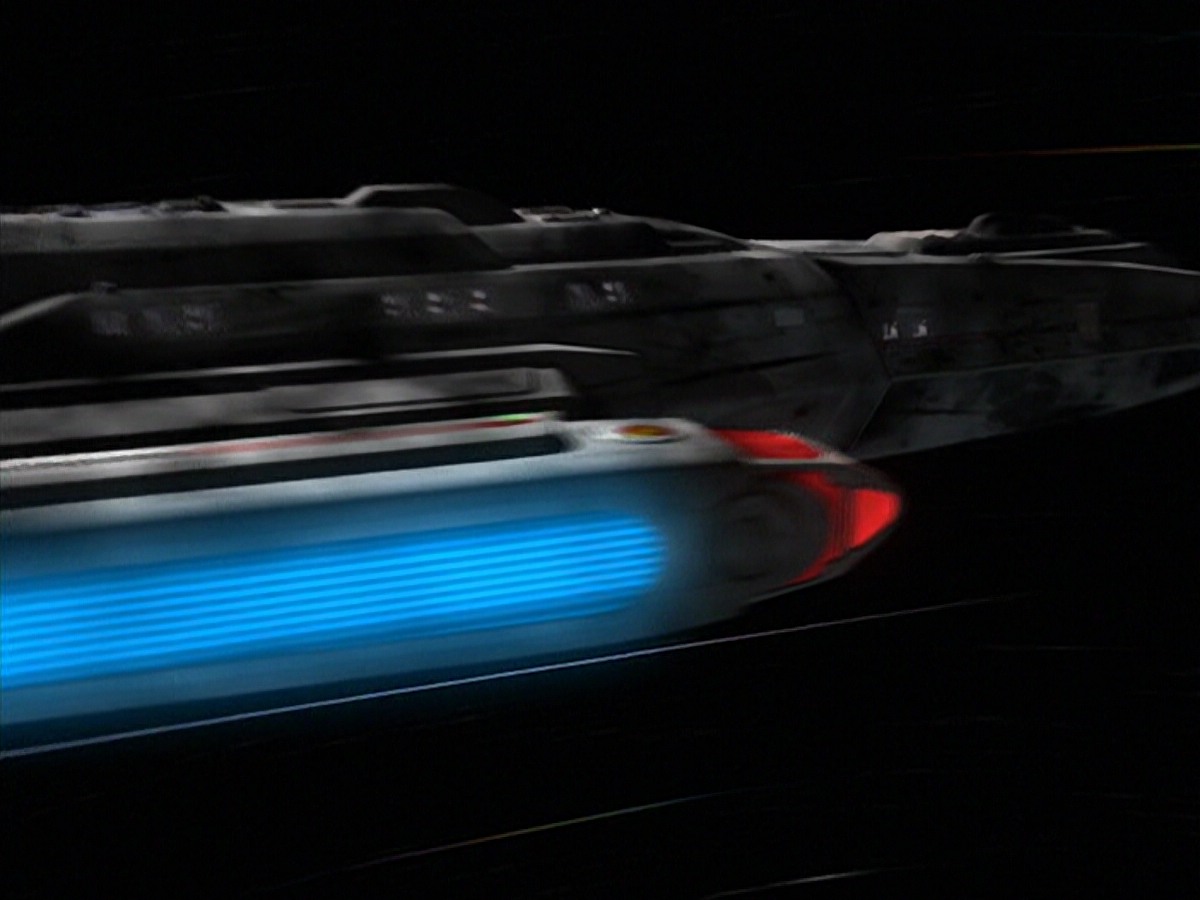 ariane179254_StarTrekVoyager_5x15_5x16_DarkFrontier_5793.jpg