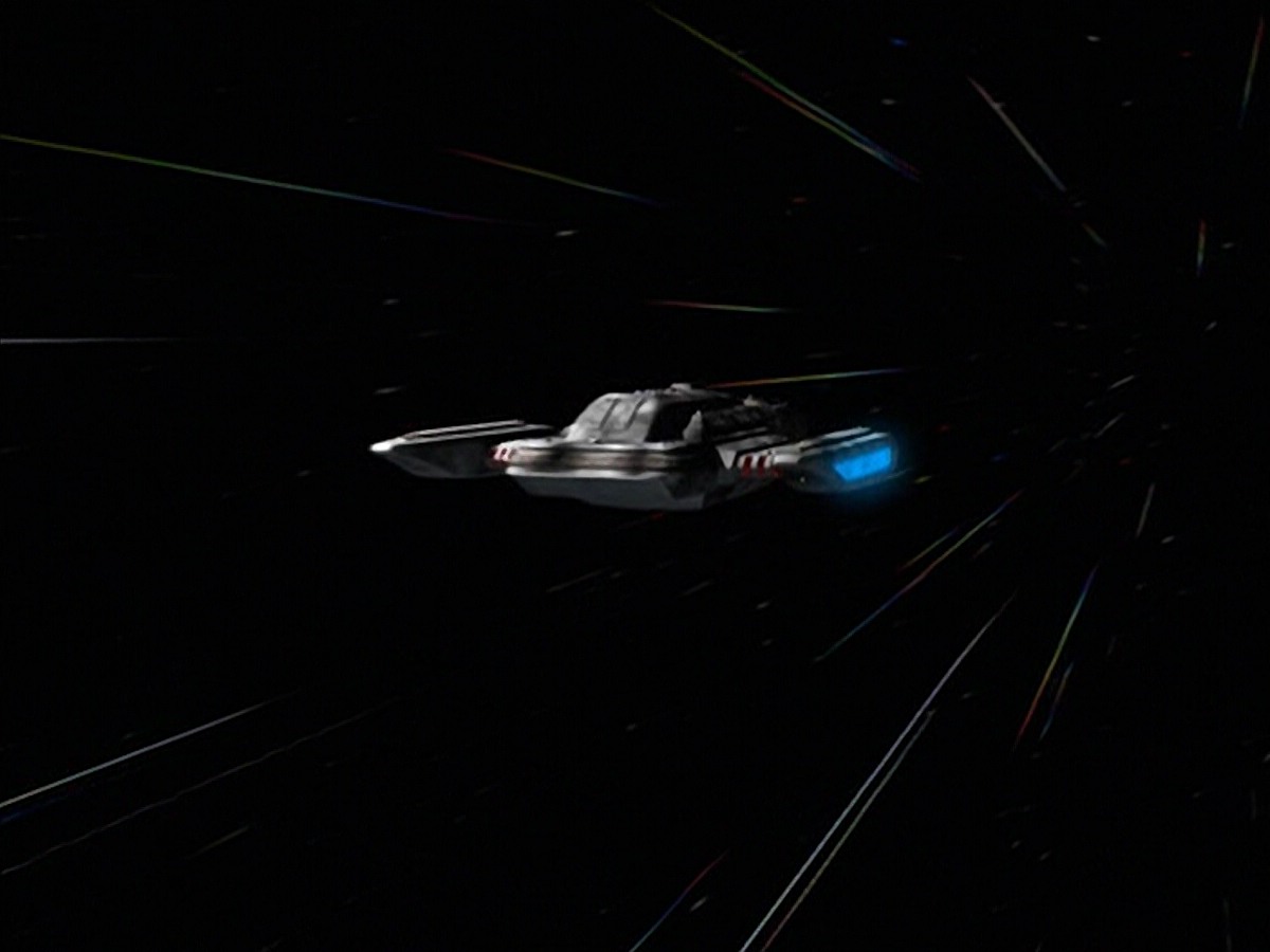 ariane179254_StarTrekVoyager_5x15_5x16_DarkFrontier_5796.jpg