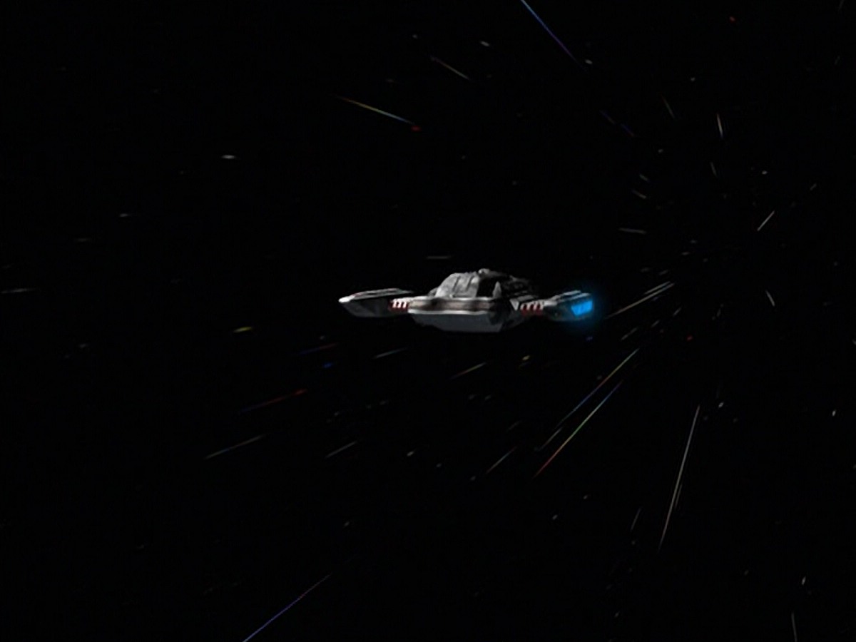 ariane179254_StarTrekVoyager_5x15_5x16_DarkFrontier_5797.jpg