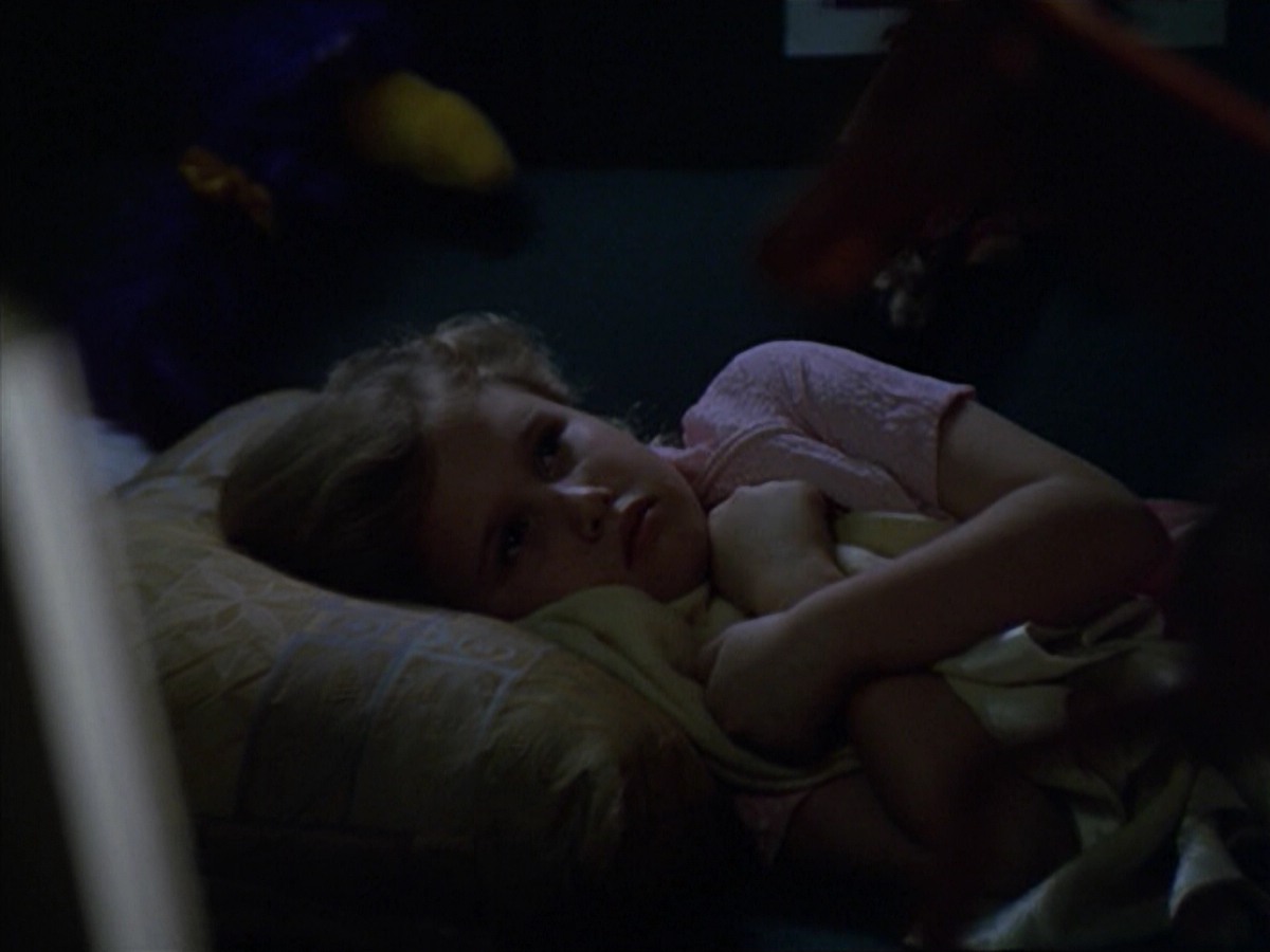 ariane179254_StarTrekVoyager_5x15_5x16_DarkFrontier_5829.jpg