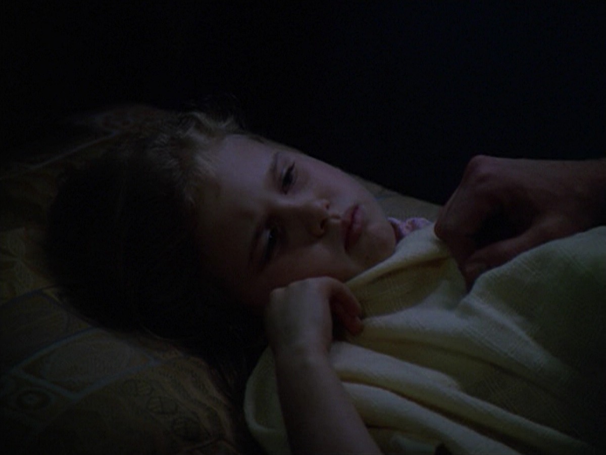 ariane179254_StarTrekVoyager_5x15_5x16_DarkFrontier_5920.jpg