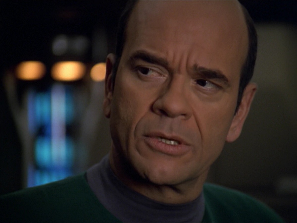 ariane179254_StarTrekVoyager_5x15_5x16_DarkFrontier_6044.jpg