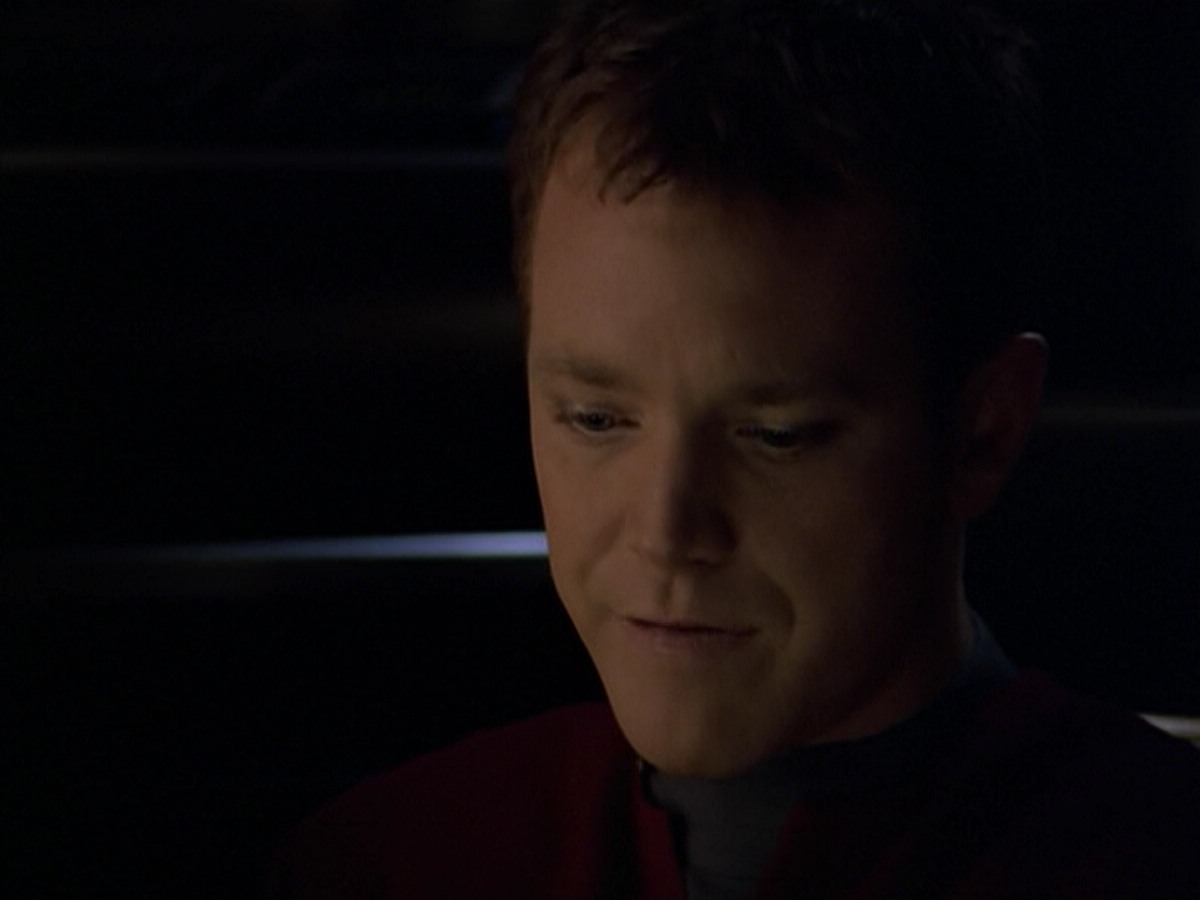 ariane179254_StarTrekVoyager_5x15_5x16_DarkFrontier_6057.jpg