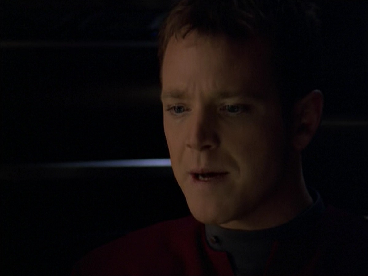 ariane179254_StarTrekVoyager_5x15_5x16_DarkFrontier_6062.jpg
