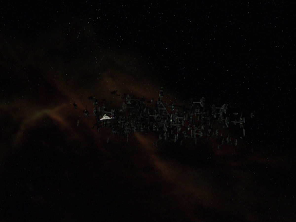 ariane179254_StarTrekVoyager_5x15_5x16_DarkFrontier_6087.jpg