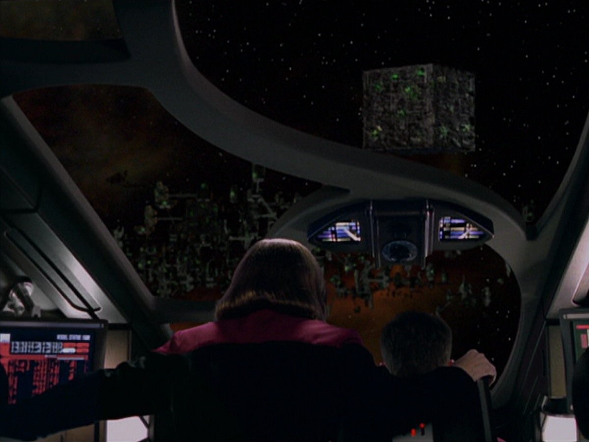 ariane179254_StarTrekVoyager_5x15_5x16_DarkFrontier_6102.jpg